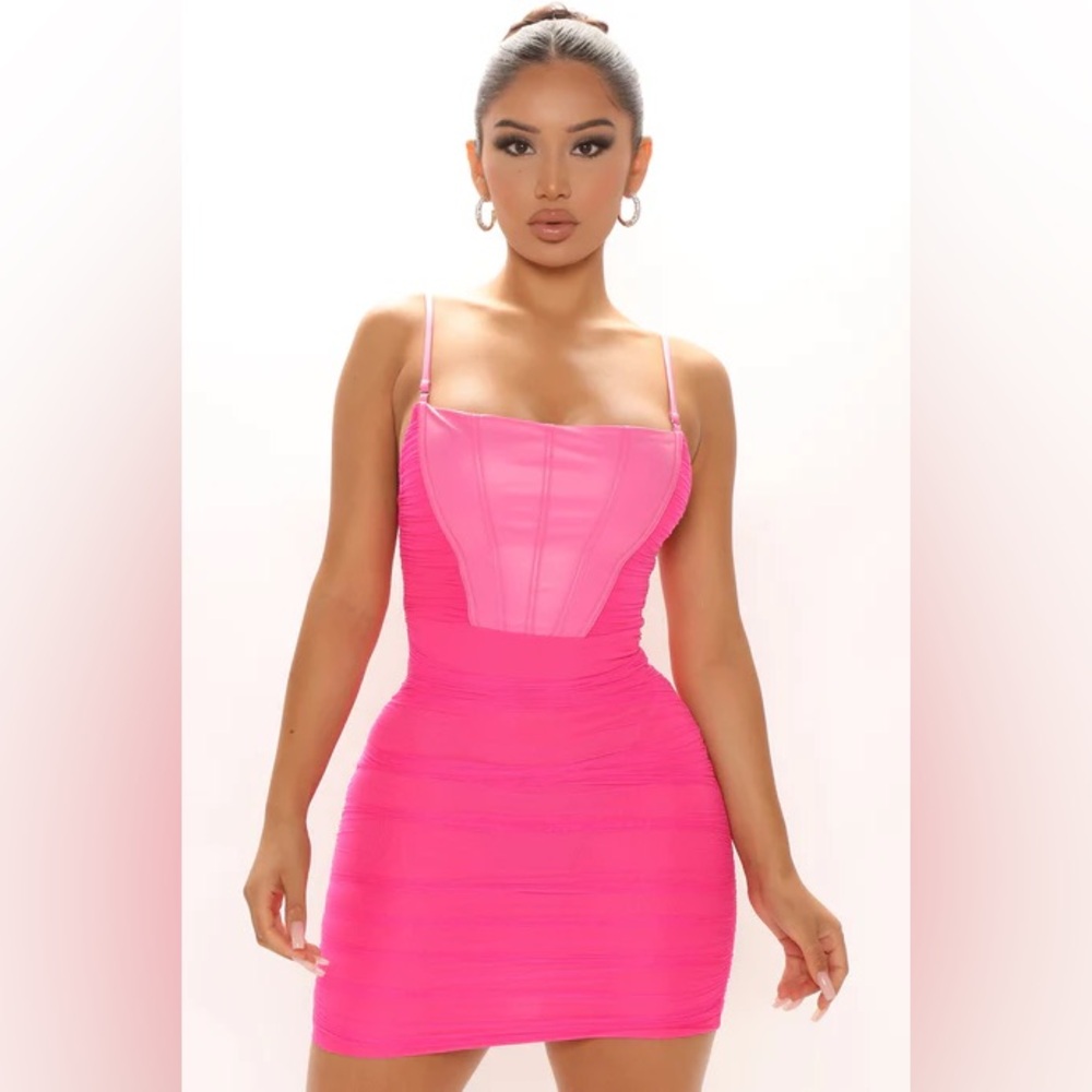 New fashion nova dress🩷